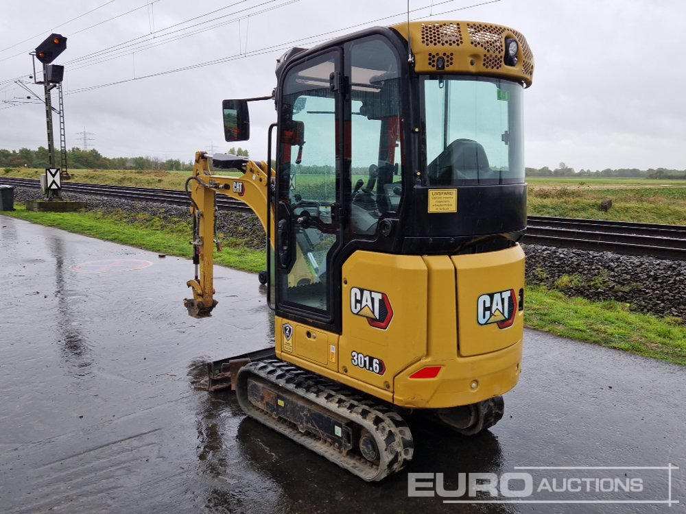 2021 CAT 301.6 - Mini excavator: picture 3 2021 CAT 301.6 - Mini excavator: picture 3
