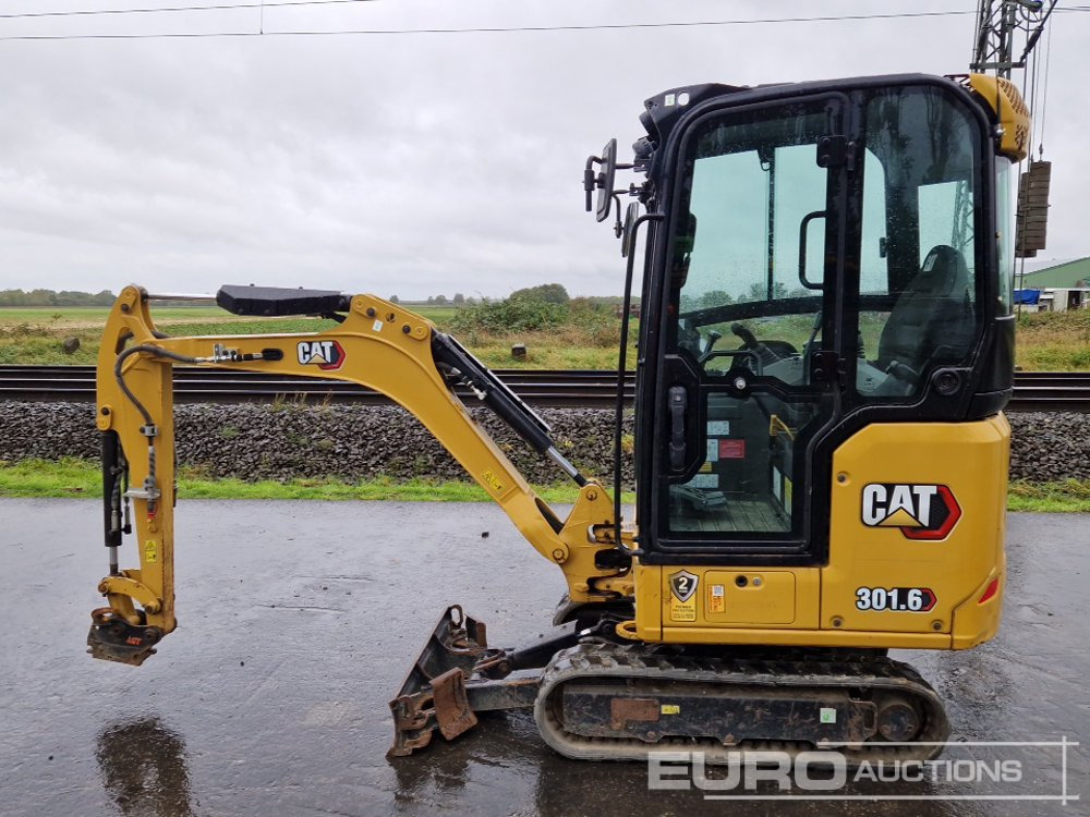 2021 CAT 301.6 - Mini excavator: picture 2 2021 CAT 301.6 - Mini excavator: picture 2