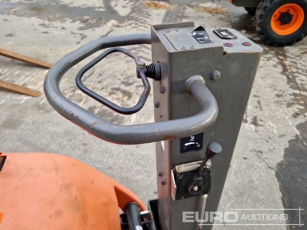 Asphalt machine 2022 Husqvarna LG504: picture 10