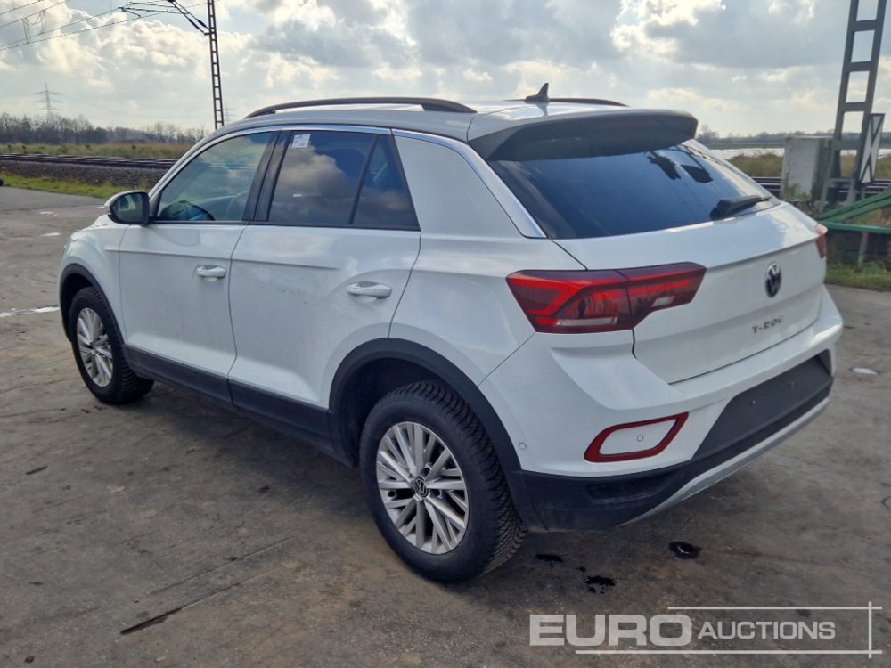 2024 Volkswagen T-Roc - SUV: picture 3 2024 Volkswagen T-Roc - SUV: picture 3