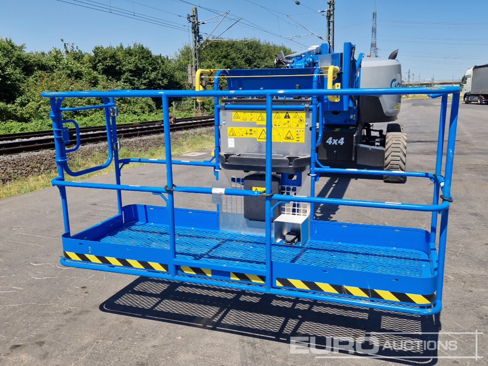 Aerial platform 2025 Genie Z-62/40: picture 14