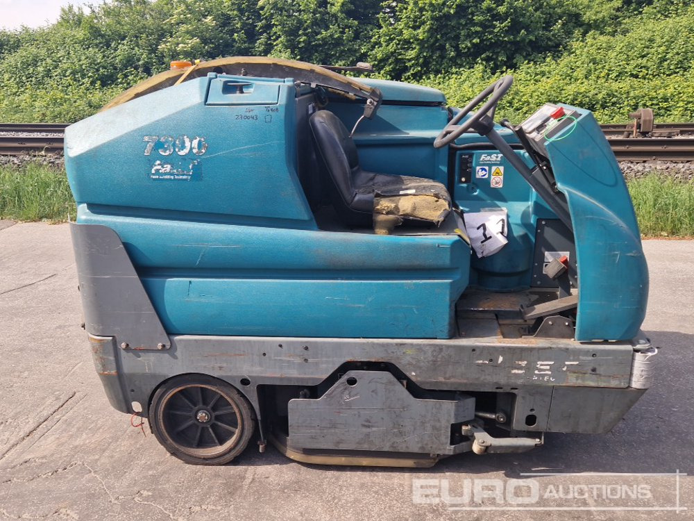 7300 Ride On Scrubning Machine - Scrubber dryer: picture 5 7300 Ride On Scrubning Machine - Scrubber dryer: picture 5