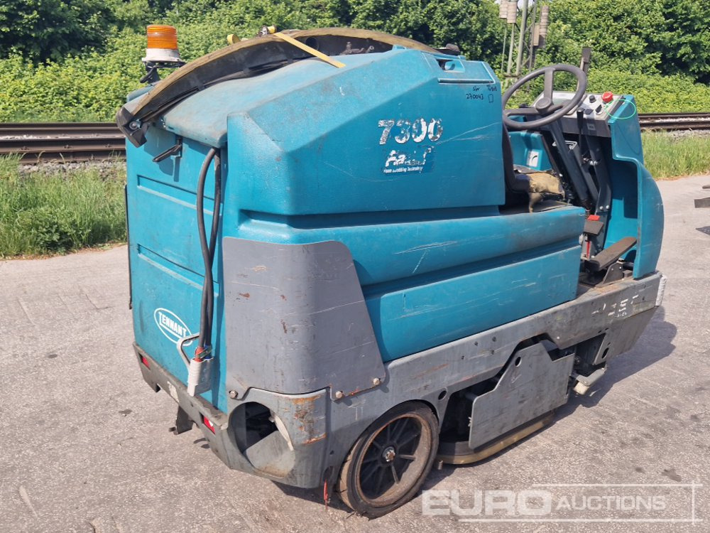7300 Ride On Scrubning Machine - Scrubber dryer: picture 4 7300 Ride On Scrubning Machine - Scrubber dryer: picture 4