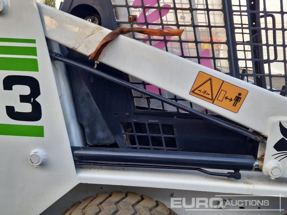 Skid steer loader Bobcat 743: picture 10