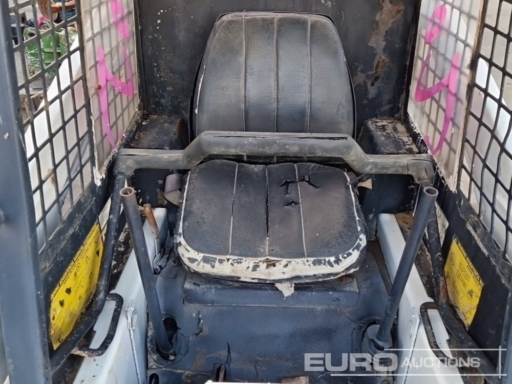 Skid steer loader Bobcat 743: picture 15