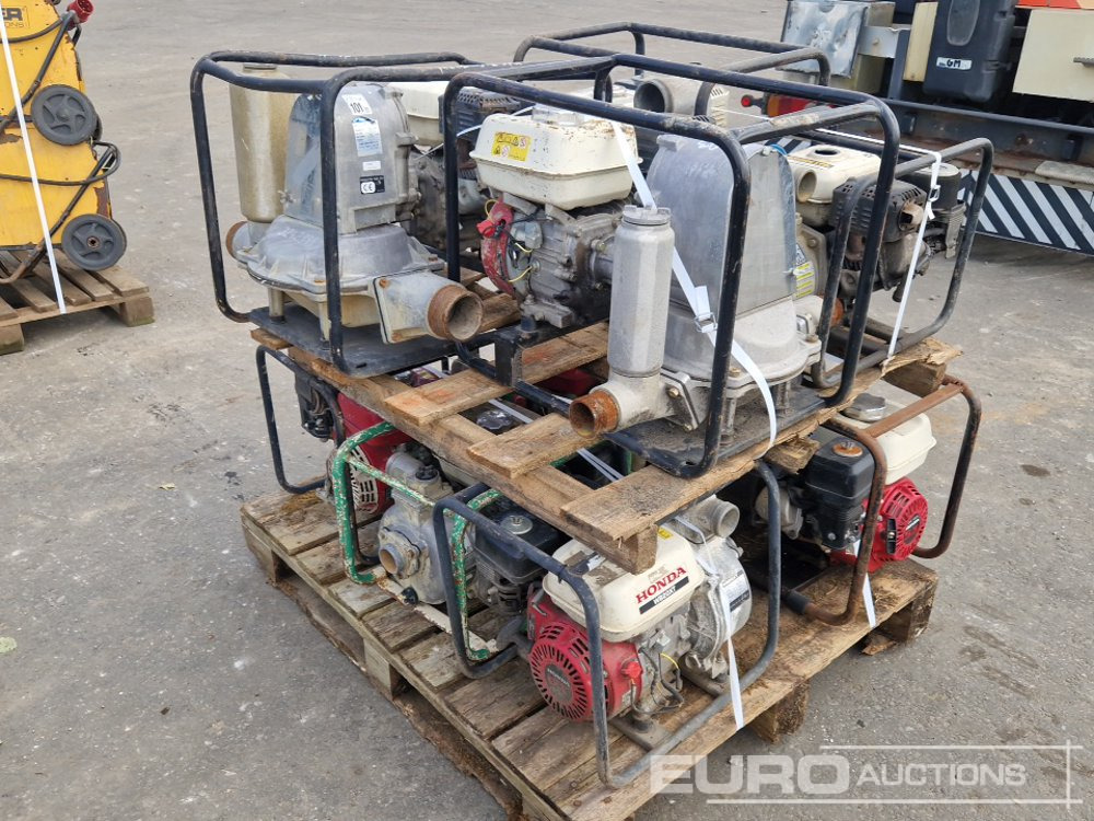 Honda Petrol Water Pump (8 of) - Water pump: picture 3 Honda Petrol Water Pump (8 of) - Water pump: picture 3