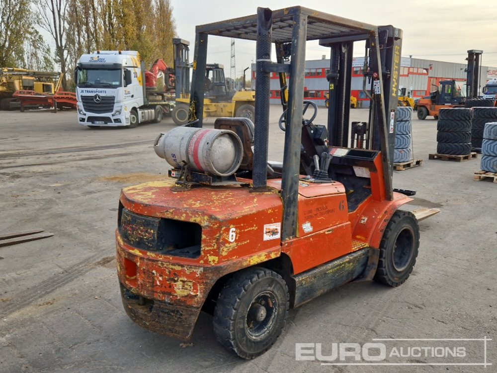 Hyster H3.00XM - Forklift: picture 4 Hyster H3.00XM - Forklift: picture 4