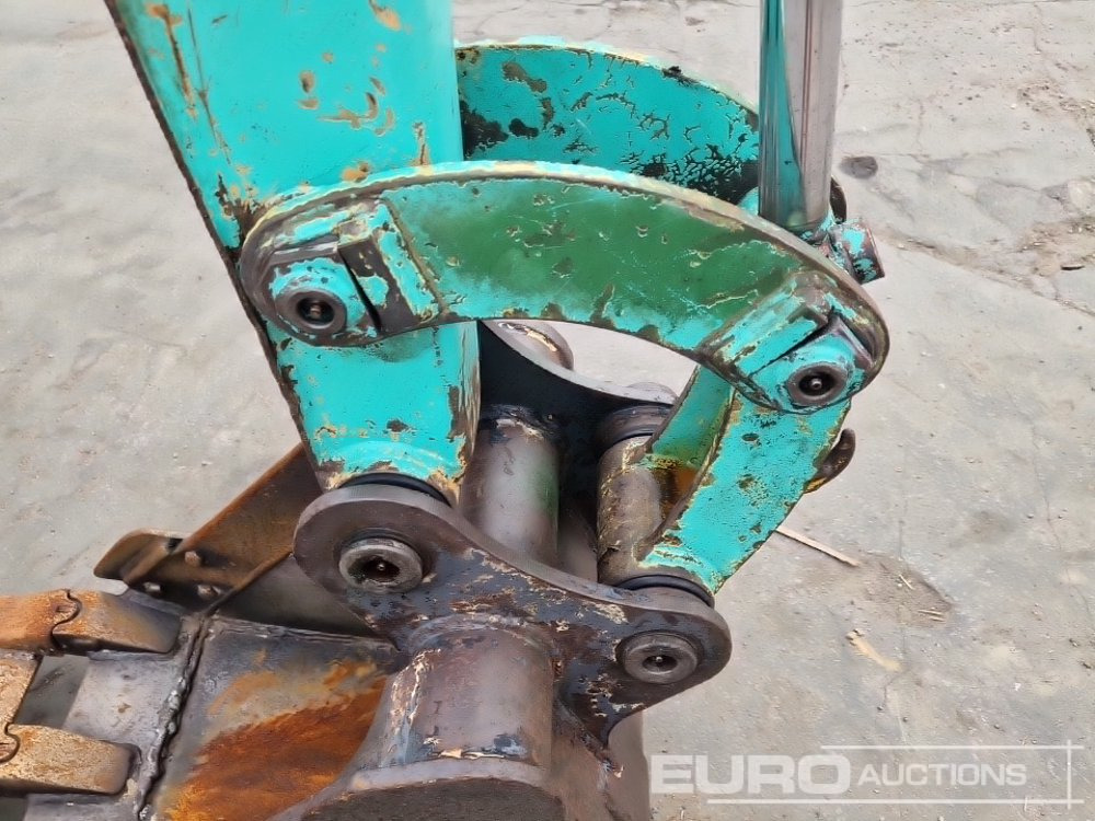 Mini excavator IHI 20JX: picture 17