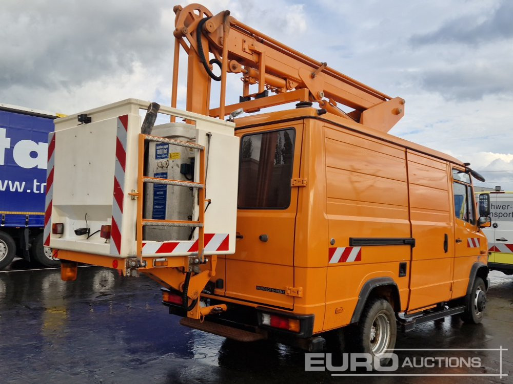 Mercedes 612D - Truck mounted aerial platform: picture 5 Mercedes 612D - Truck mounted aerial platform: picture 5