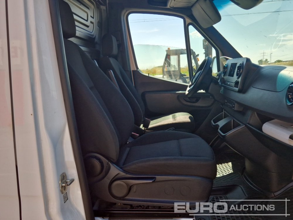 Panel van Mercedes Benz SPRINTER 317CDI: picture 23