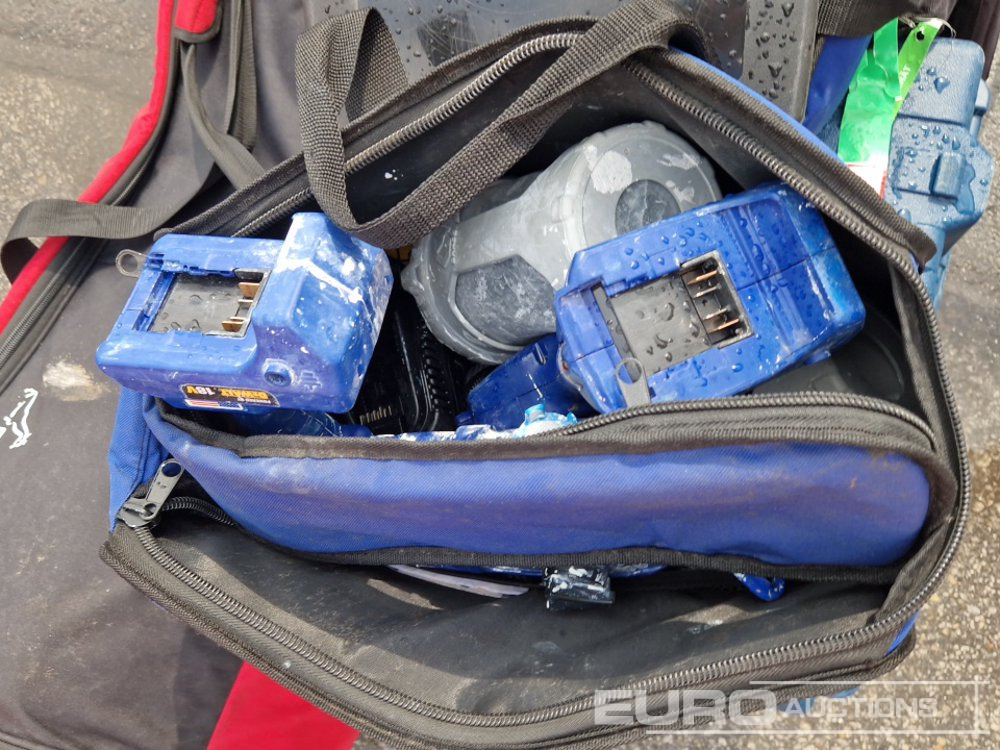 Construction equipment Pallet Of Assorted Electric Tools, Paint Spray System: picture 8