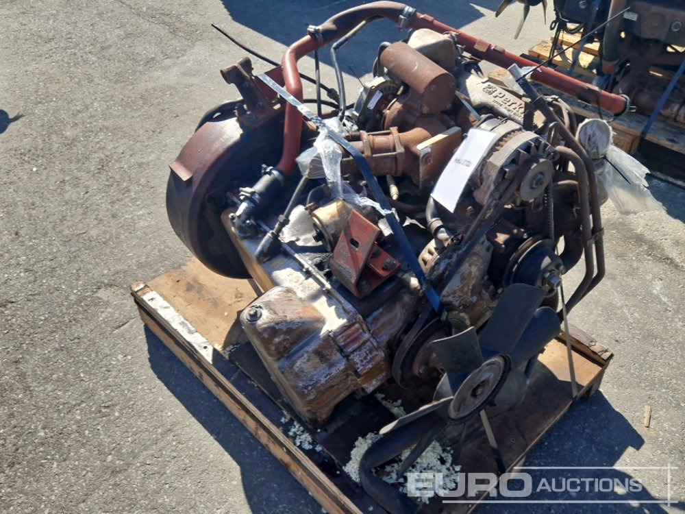 Perkins 4 Cylinder LJ303224 Diesel Engine - Engine: picture 2 Perkins 4 Cylinder LJ303224 Diesel Engine - Engine: picture 2