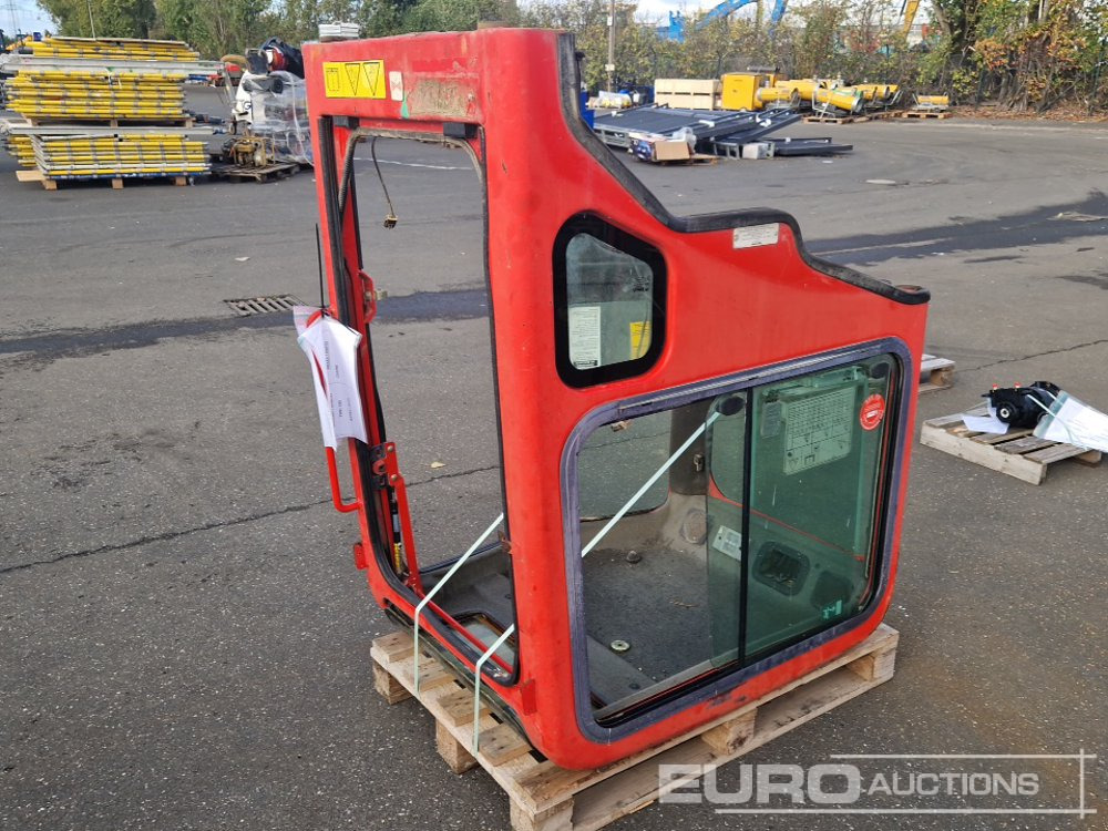 Cabin to suit Bobcat E25 - Spare parts for Excavator: picture 4 Cabin to suit Bobcat E25 - Spare parts for Excavator: picture 4