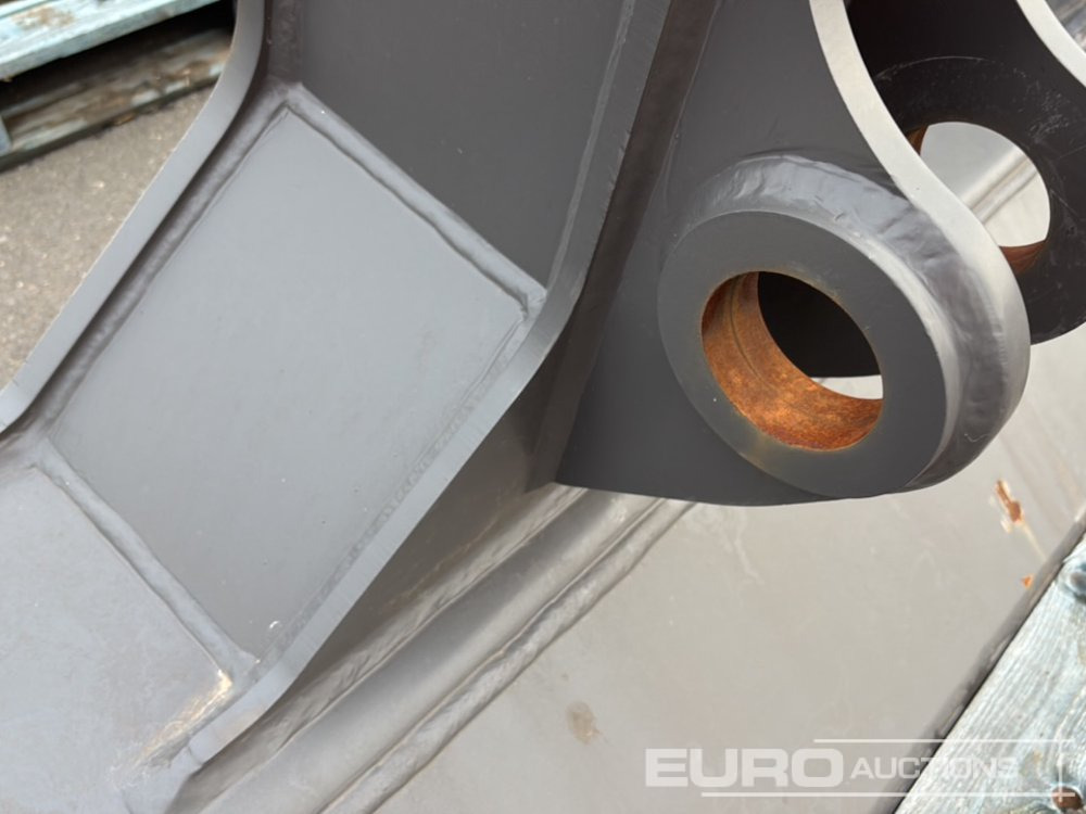 Spare parts for Excavator Dozer Blade to suit Volvo ECR235E: picture 10