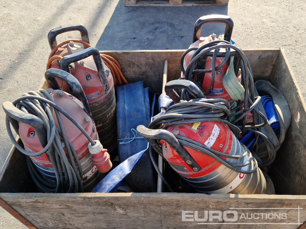 Submersible Pump (4 of) - Water pump: picture 1 Submersible Pump (4 of) - Water pump: picture 1