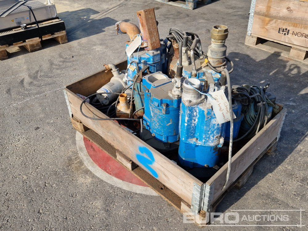 Submersible Pumps (9 of) - Water pump: picture 3 Submersible Pumps (9 of) - Water pump: picture 3