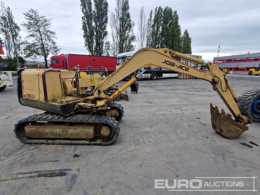Takeuchi TB025 - Mini excavator: picture 5 Takeuchi TB025 - Mini excavator: picture 5