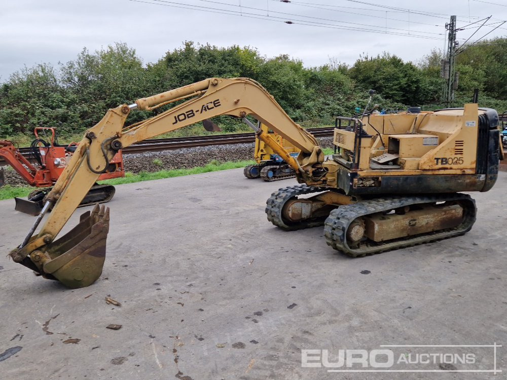 Takeuchi TB025 - Mini excavator: picture 1 Takeuchi TB025 - Mini excavator: picture 1