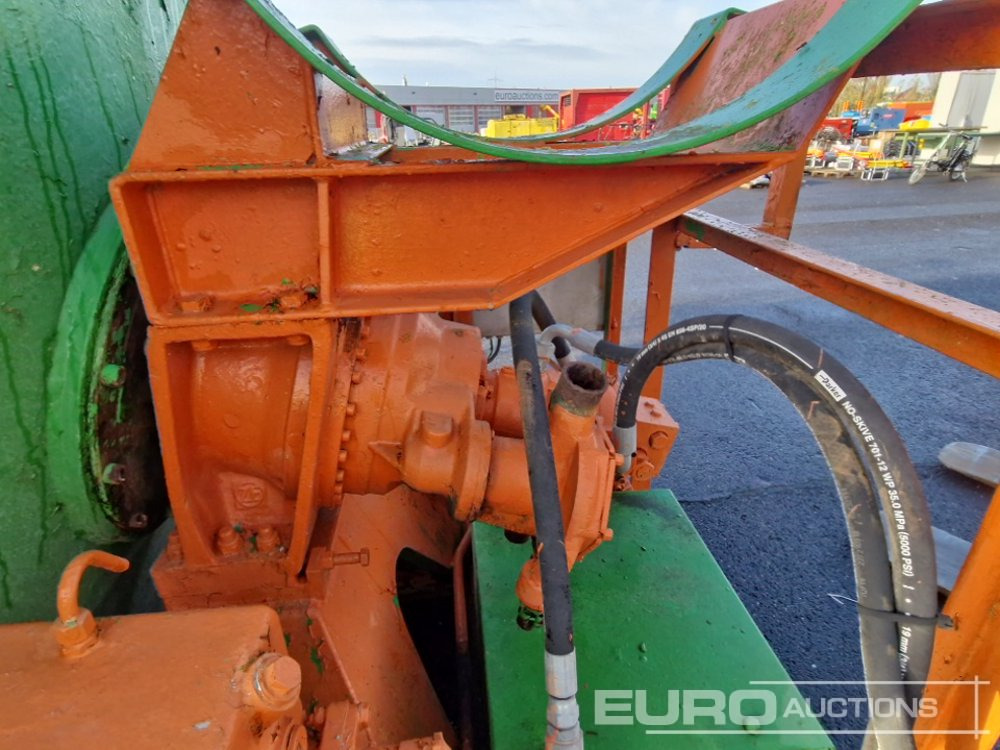 Concrete mixer Truck Mounted Cement Mixer: picture 7