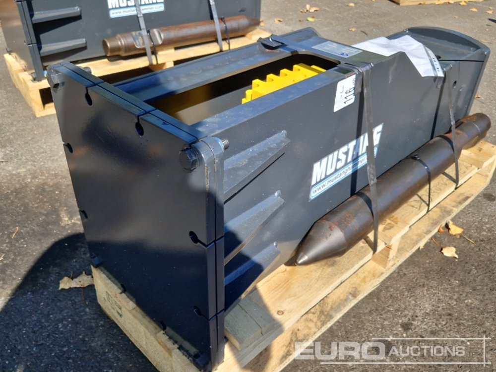 Unused 2025 Mustang HM550 - Hydraulic hammer: picture 3 Unused 2025 Mustang HM550 - Hydraulic hammer: picture 3