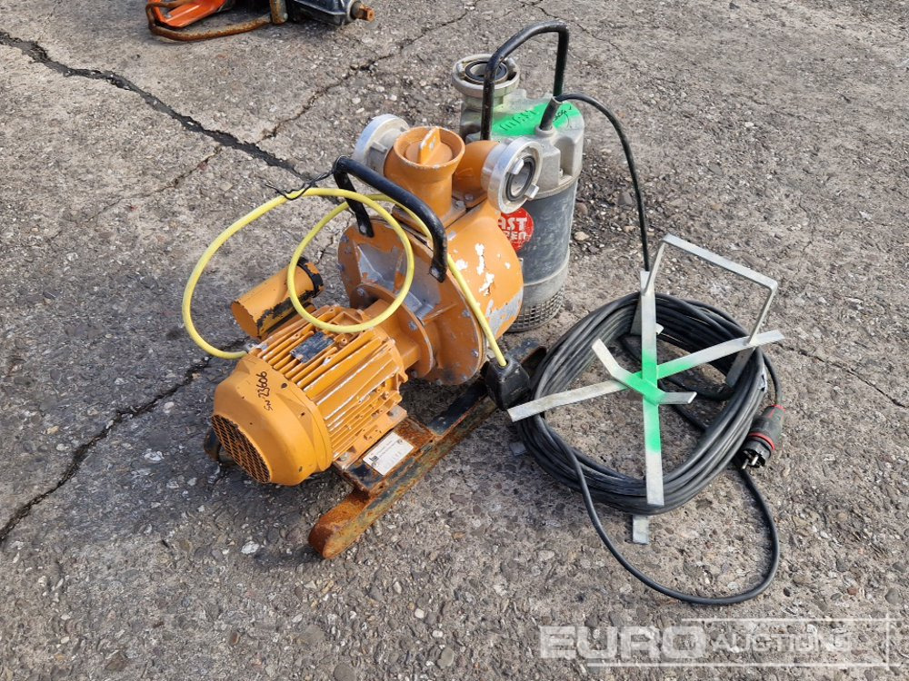 Water Pumps (2 of) - Water pump: picture 4 Water Pumps (2 of) - Water pump: picture 4