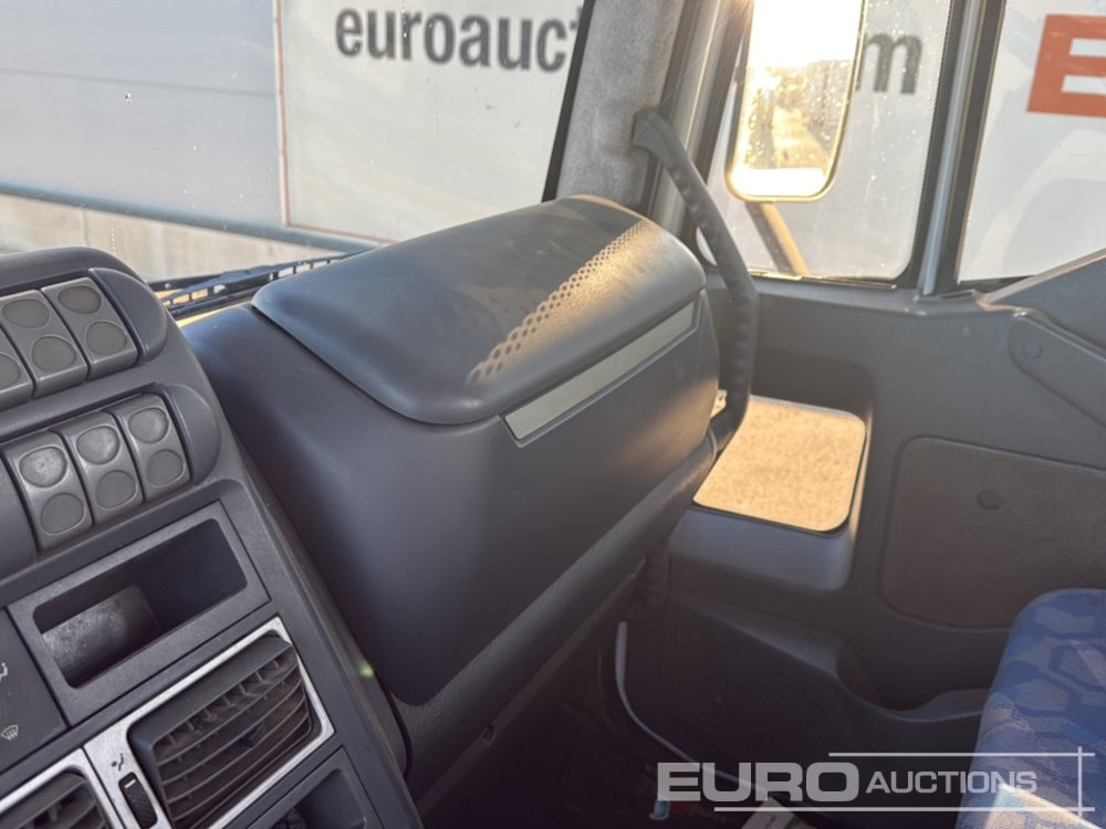 Dropside/ Flatbed truck 2006 Iveco ML160E24: picture 20