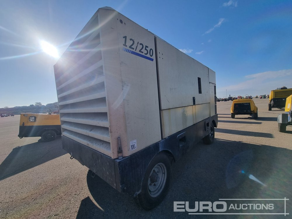 2012 Doosan Twin Axle Compressor (Copy of Declaration of Conformity Available / Copia de CE Disponible) / Compresor - Air compressor: picture 3 2012 Doosan Twin Axle Compressor (Copy of Declaration of Conformity Available / Copia de CE Disponible) / Compresor - Air compressor: picture 3