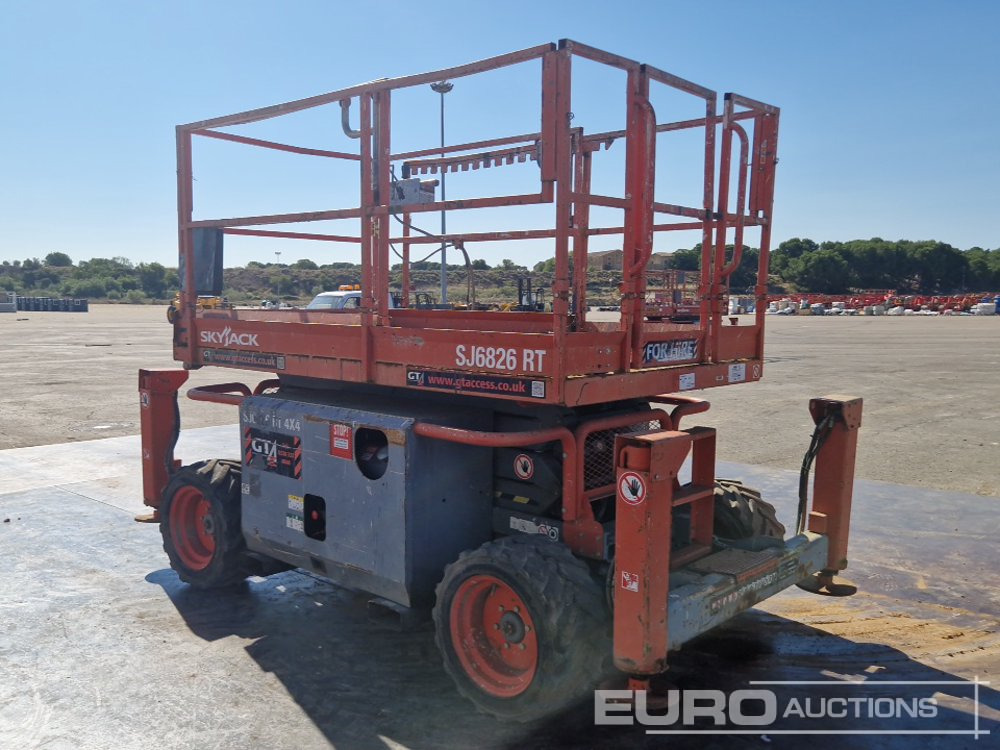 Aerial platform 2015 SkyJack SJ6826RT: picture 7