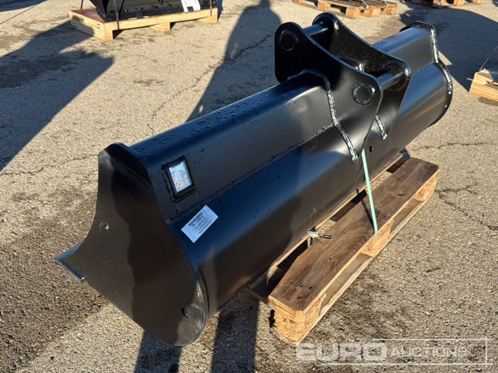 2024 Yanmar LGT020BA4180U - Bucket: picture 3 2024 Yanmar LGT020BA4180U - Bucket: picture 3