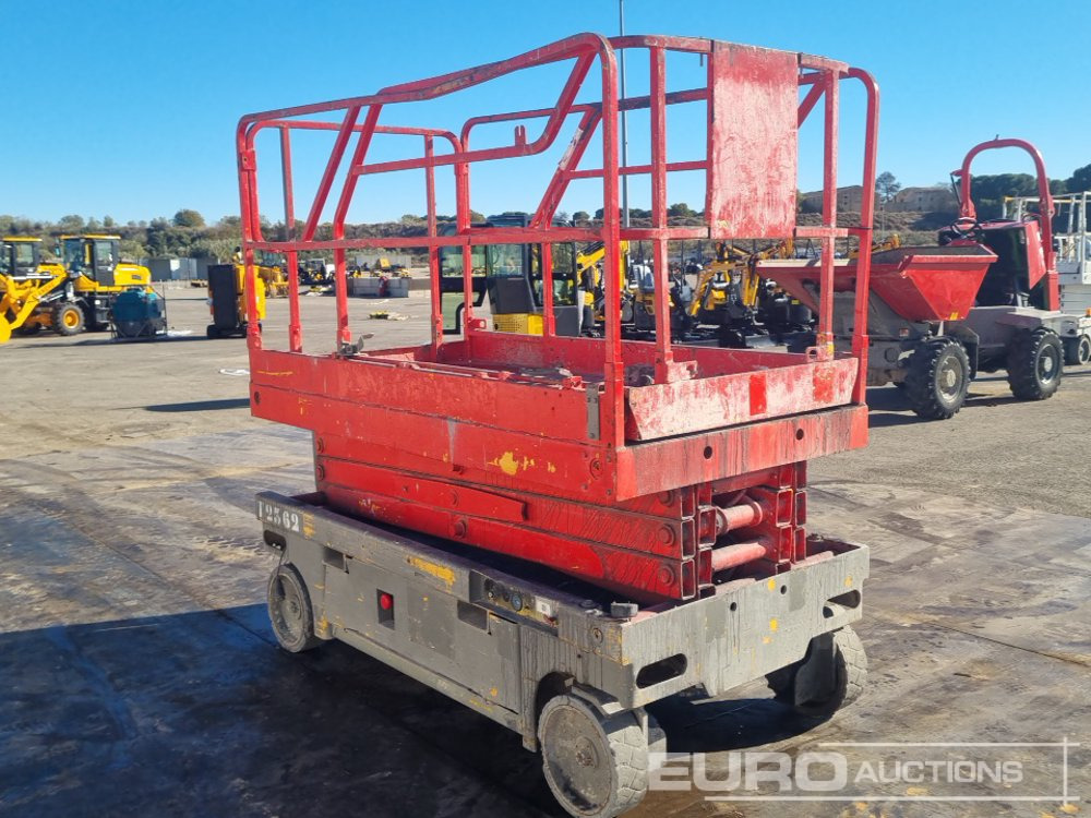 Aerial platform Haulotte Compact 10: picture 7 Aerial platform Haulotte Compact 10: picture 7