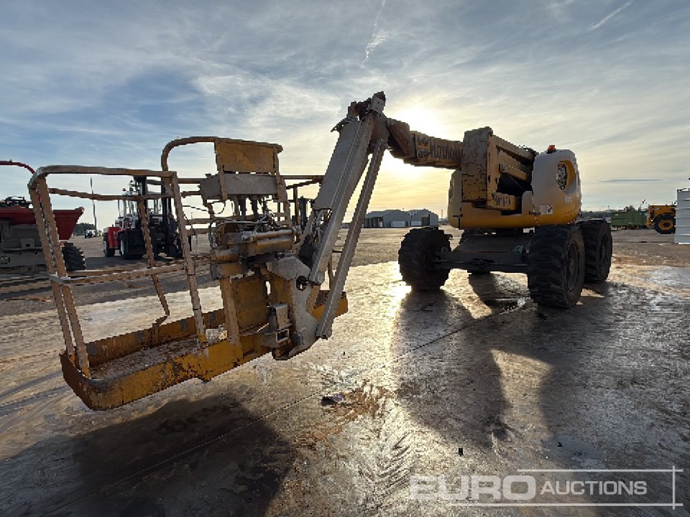 Haulotte HA16PX - Articulated boom: picture 5 Haulotte HA16PX - Articulated boom: picture 5