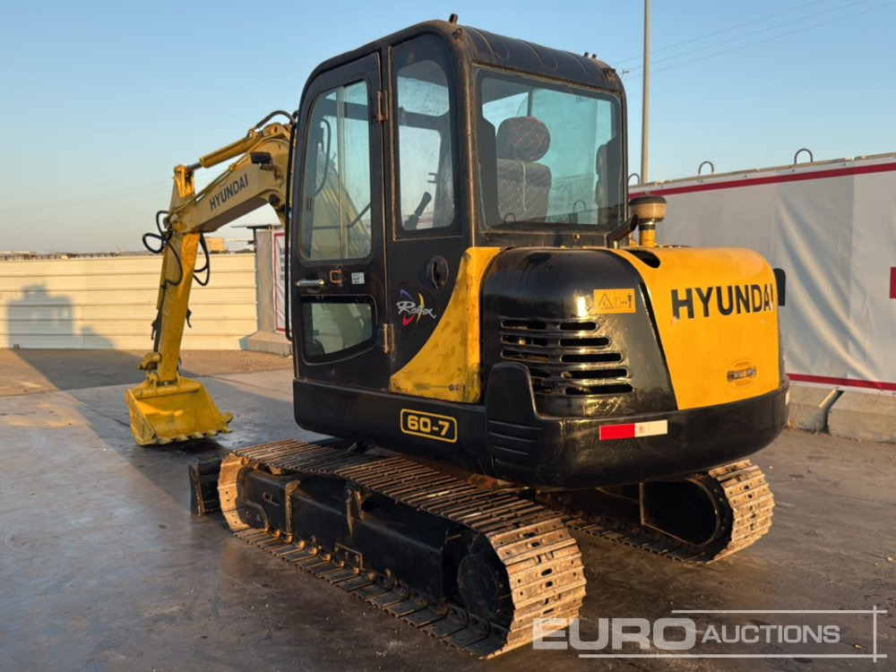 Hyundai R60-7 - Mini excavator: picture 3 Hyundai R60-7 - Mini excavator: picture 3