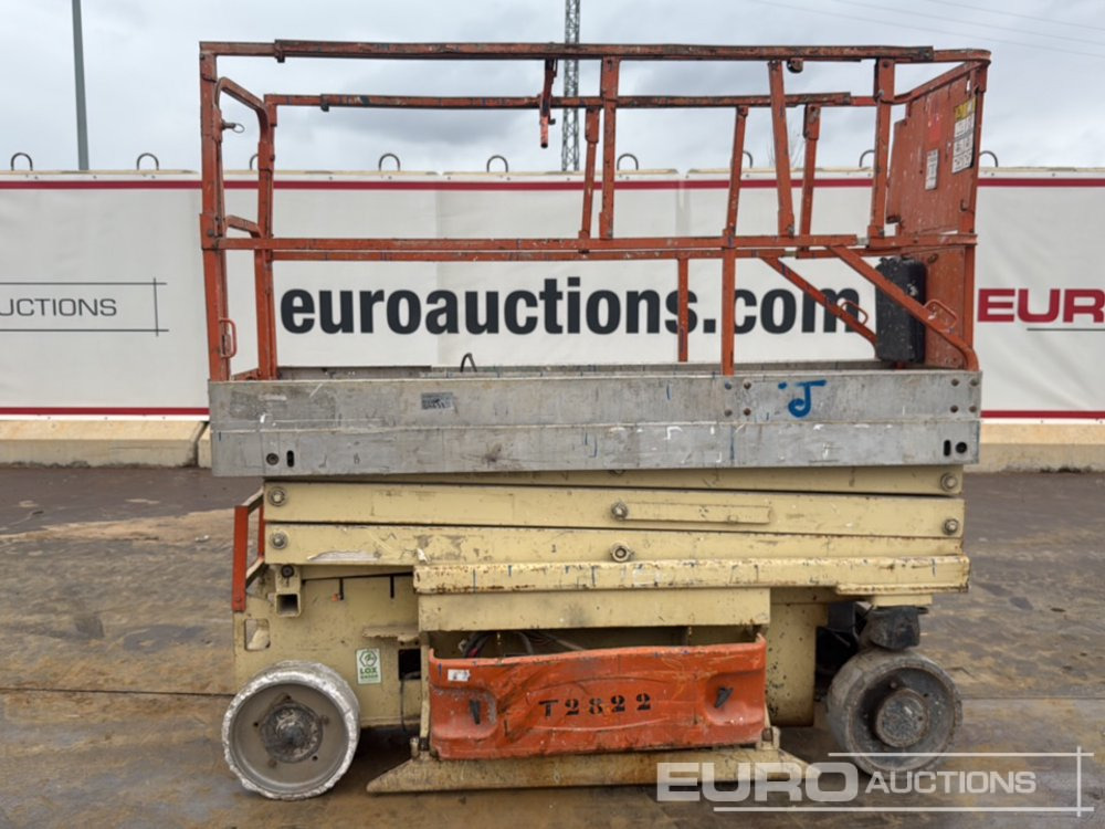 JLG 2030ES - Scissor lift: picture 2 JLG 2030ES - Scissor lift: picture 2