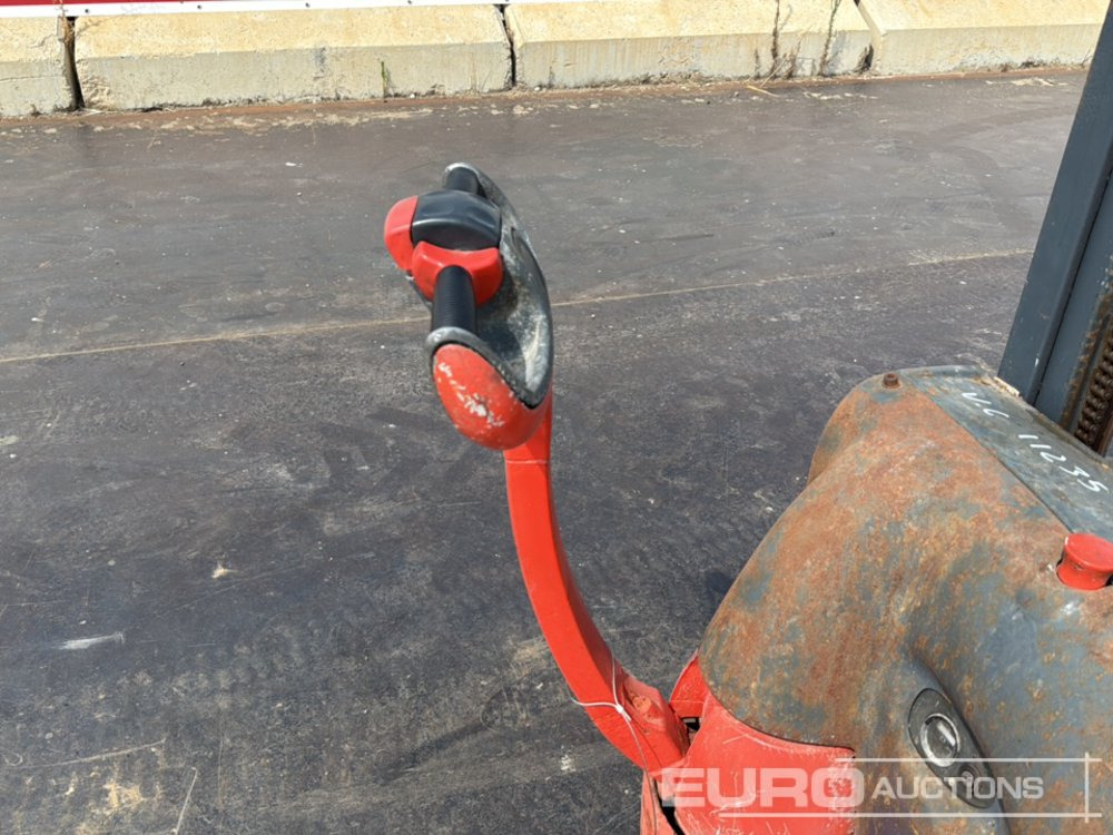 Material handling equipment Electric Pallet Truck, 2 Stage Mast: picture 20