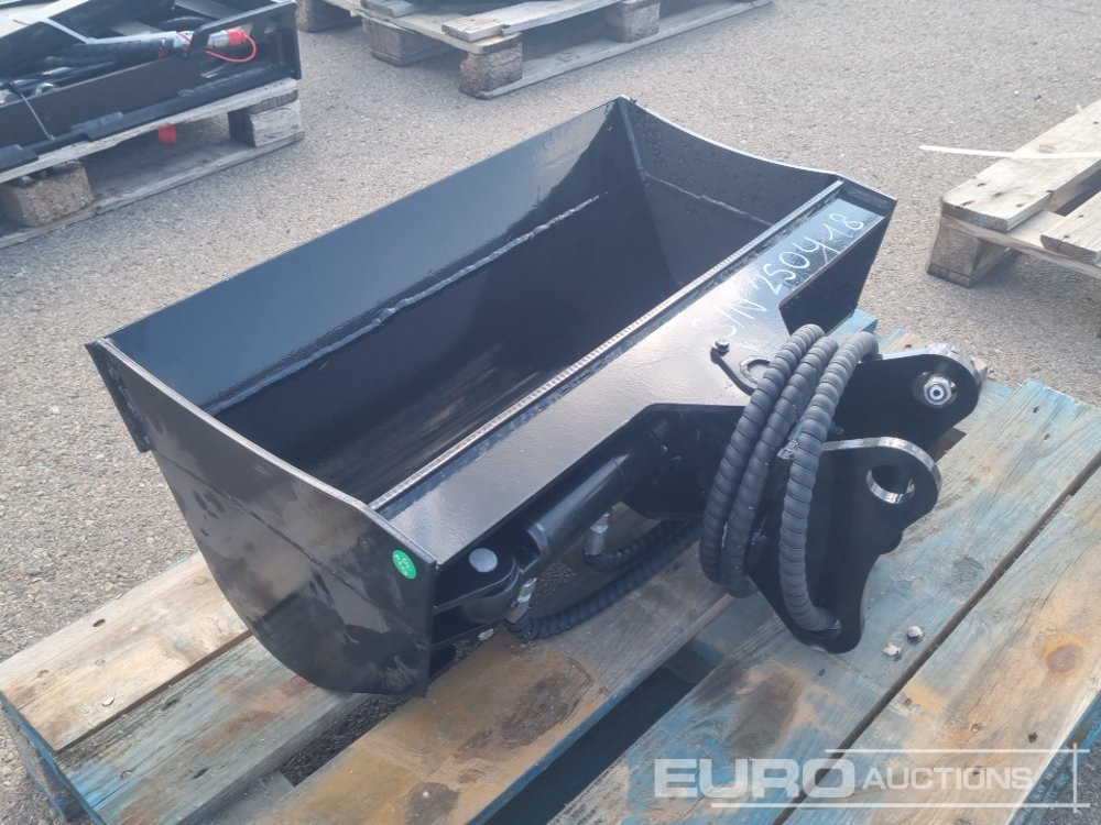 Unused 2025 Captok CK-D3T - Bucket: picture 3 Unused 2025 Captok CK-D3T - Bucket: picture 3