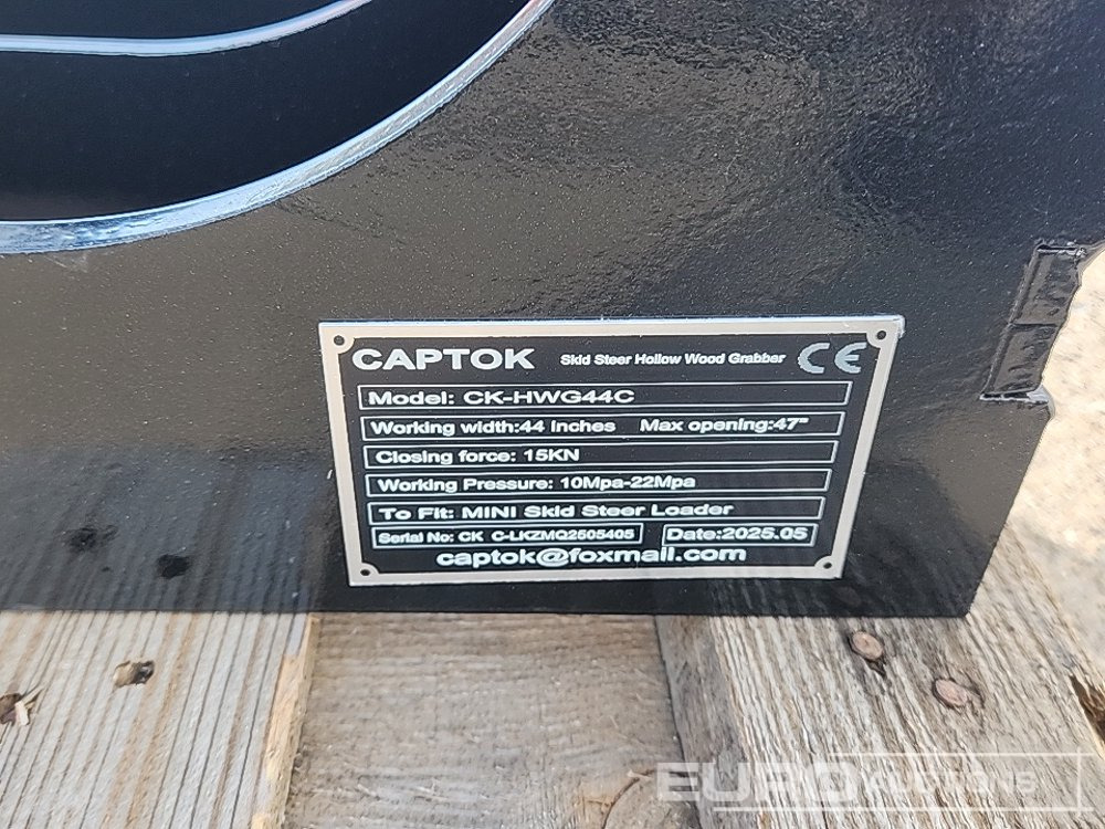 Unused 2025 Captok CK-HWG44C - Grapple for Skid steer loader: picture 5 Unused 2025 Captok CK-HWG44C - Grapple for Skid steer loader: picture 5