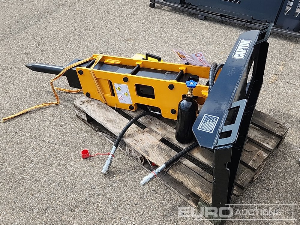 Unused 2025 Captok CK-P680 - Hydraulic hammer for Skid steer loader: picture 3 Unused 2025 Captok CK-P680 - Hydraulic hammer for Skid steer loader: picture 3