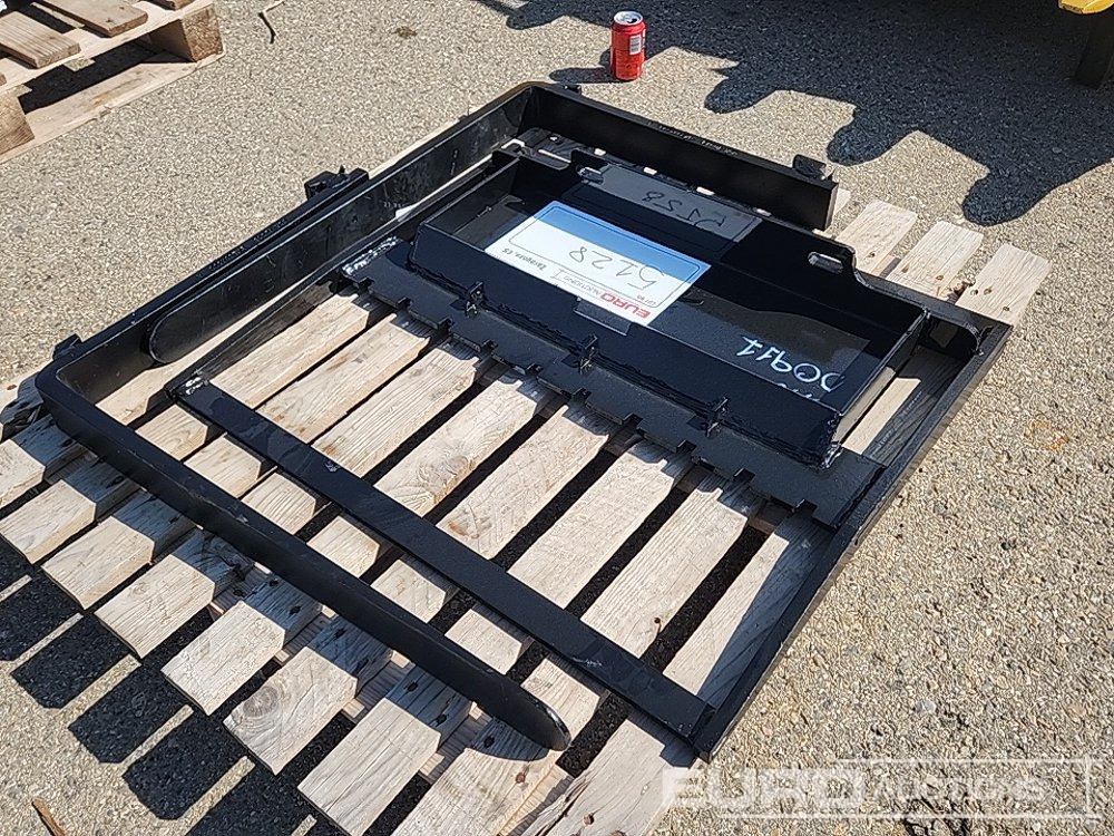 Unused 2025 Captok CK-XHC - Forks for Skid steer loader: picture 2 Unused 2025 Captok CK-XHC - Forks for Skid steer loader: picture 2