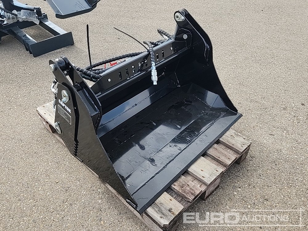 Unused 2025 Captok CK-XKH39F - Bucket: picture 1 Unused 2025 Captok CK-XKH39F - Bucket: picture 1