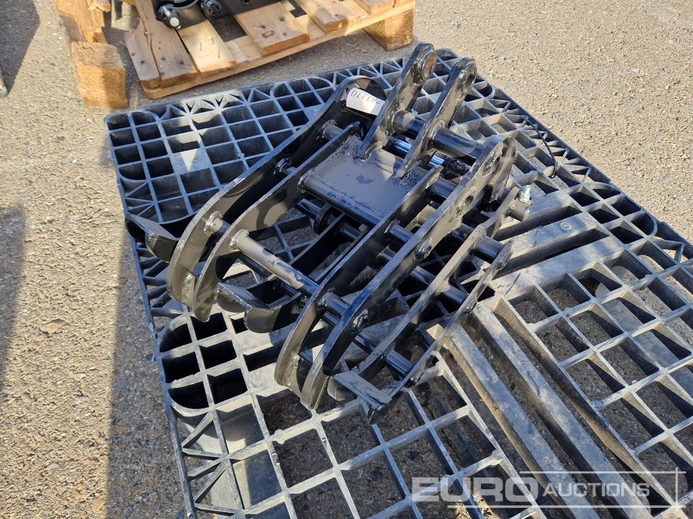 Unused 2025 Captok Grapple to suit 1-2 Excavator / Pinza Hidraúlica para Excavadora 1-2 Toneladas - Grapple: picture 2 Unused 2025 Captok Grapple to suit 1-2 Excavator / Pinza Hidraúlica para Excavadora 1-2 Toneladas - Grapple: picture 2