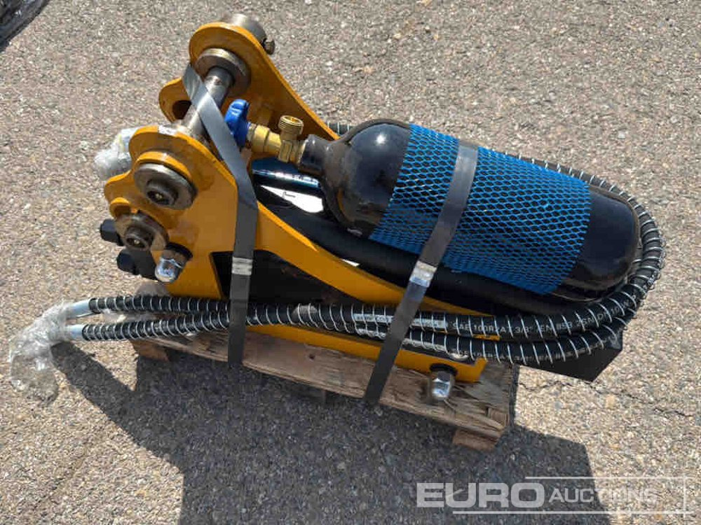 Unused 2025 STARVOX BR-16 - Hydraulic hammer: picture 4 Unused 2025 STARVOX BR-16 - Hydraulic hammer: picture 4