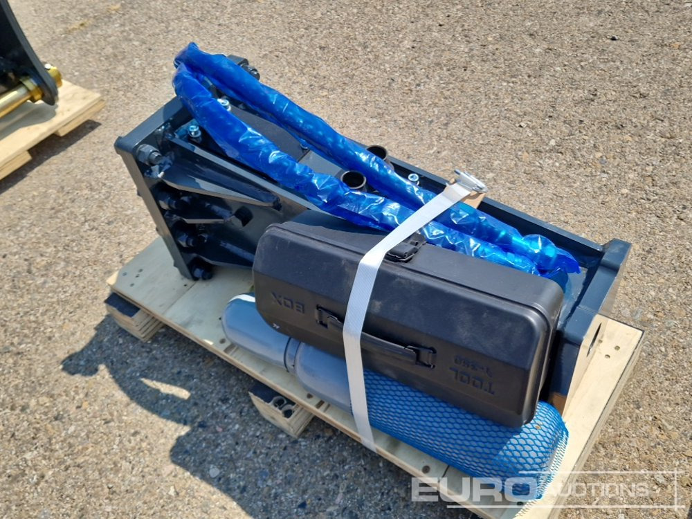 Unused 2025 Sailing 08S - Hydraulic hammer: picture 4 Unused 2025 Sailing 08S - Hydraulic hammer: picture 4