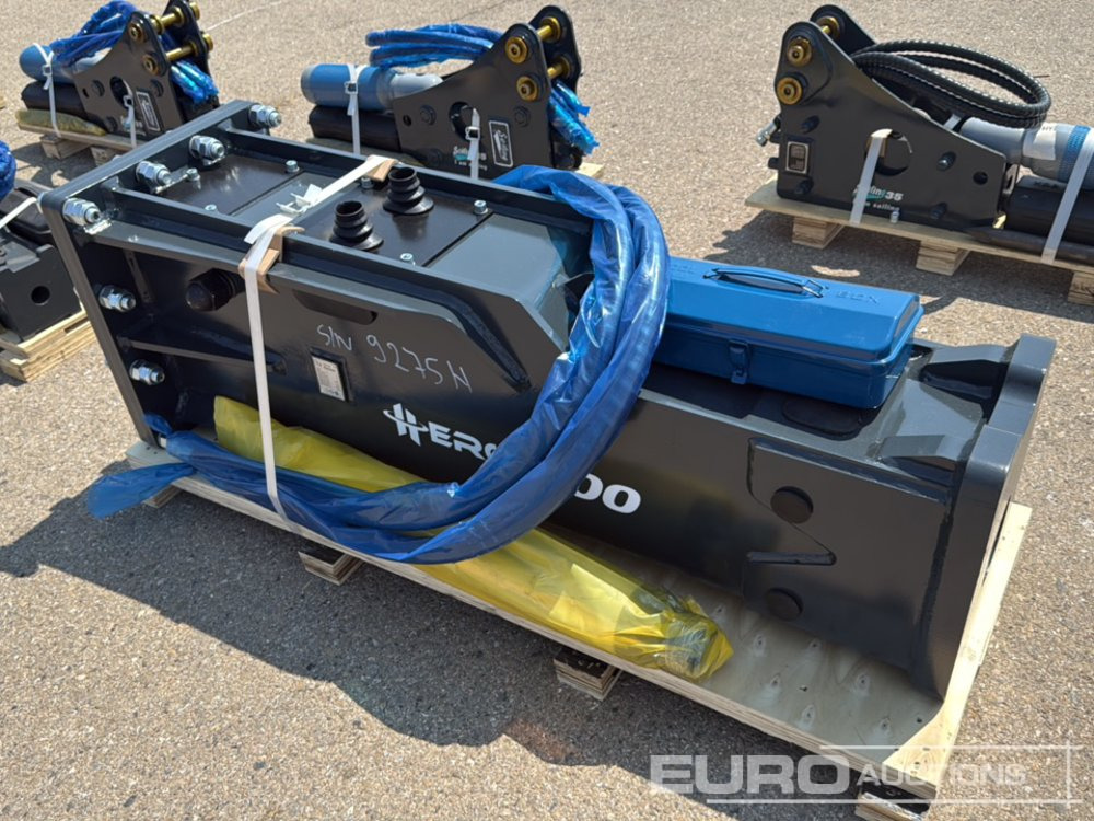 Unused 2025 Sailing 100 - Hydraulic hammer: picture 4 Unused 2025 Sailing 100 - Hydraulic hammer: picture 4