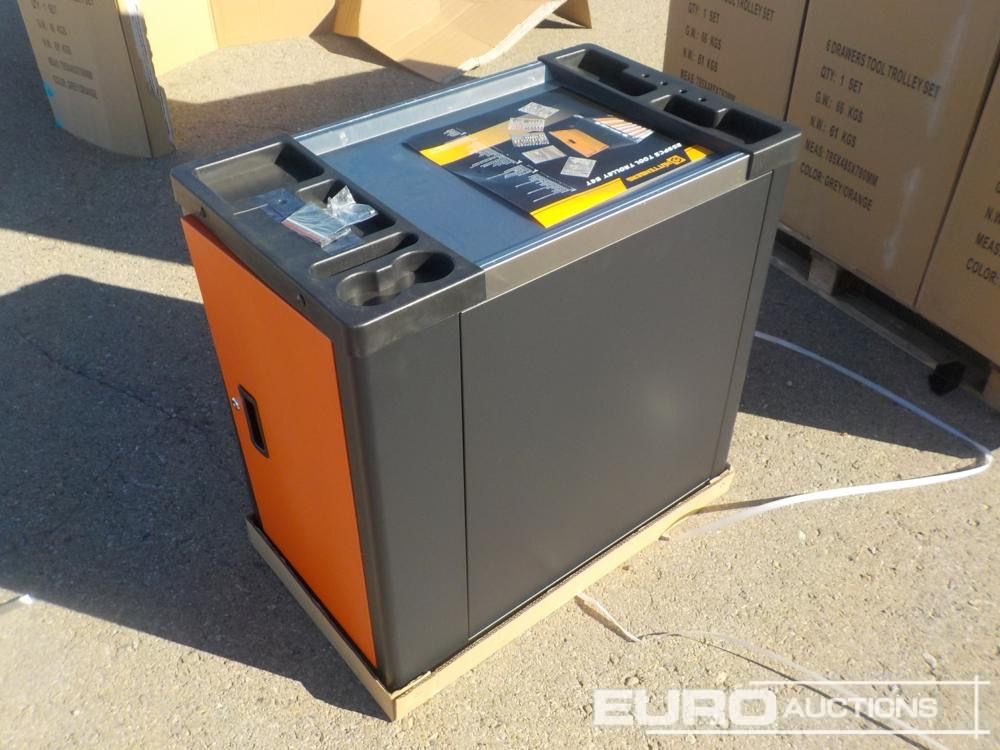 Unused Huttenberg Tools Trolley, 220Pcs, Complete with Tools, 6 Drawers / Carro Porta Herramientas Completo, 6 Cajones - Workshop equipment: picture 5 Unused Huttenberg Tools Trolley, 220Pcs, Complete with Tools, 6 Drawers / Carro Porta Herramientas Completo, 6 Cajones - Workshop equipment: picture 5