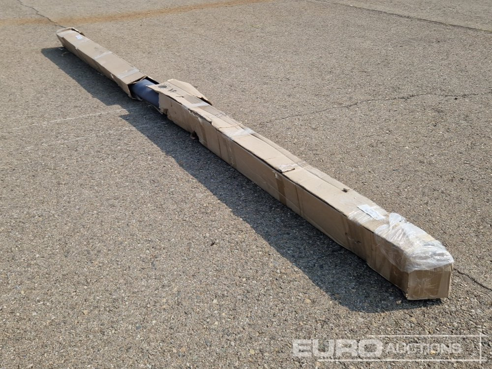 Wall Mounted Sunblocker (4x2.5m) / Toldo Manual - Construction equipment: picture 3 Wall Mounted Sunblocker (4x2.5m) / Toldo Manual - Construction equipment: picture 3