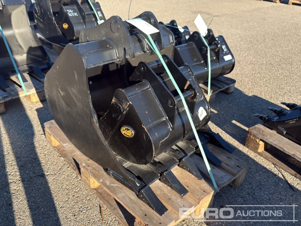 Yanmar Bucket LGT000BA4075QSV to Suit 6-10 Ton Excavator (S/N 1183799), Geith Bucket H04-0600 to Suit QR40 (S/N 1091325) - Bucket: picture 4 Yanmar Bucket LGT000BA4075QSV to Suit 6-10 Ton Excavator (S/N 1183799), Geith Bucket H04-0600 to Suit QR40 (S/N 1091325) - Bucket: picture 4