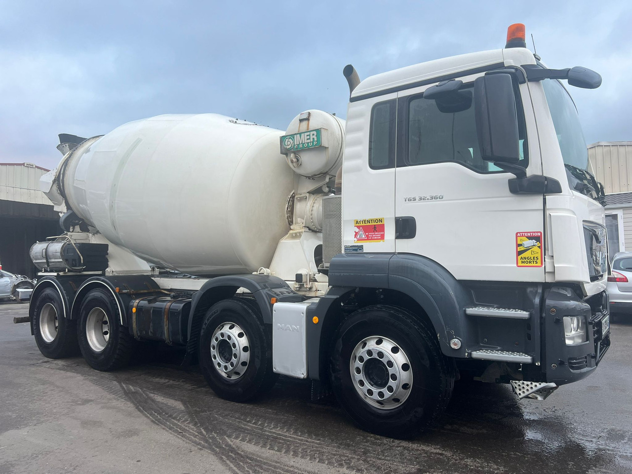 Camion béton MAN TGS 32.360 DX-699-AJ - Concrete mixer truck: picture 3 Camion béton MAN TGS 32.360 DX-699-AJ - Concrete mixer truck: picture 3
