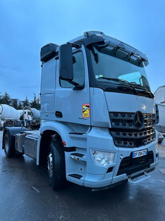 Mercedes-Benz Arocs 1843 - Tractor unit: picture 2 Mercedes-Benz Arocs 1843 - Tractor unit: picture 2