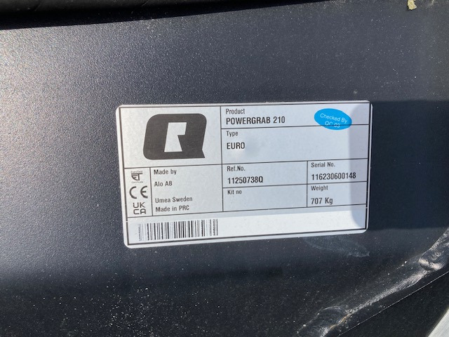 Alö POWERGRAB S 210 EURO - Front loader for tractor: picture 2 Alö POWERGRAB S 210 EURO - Front loader for tractor: picture 2