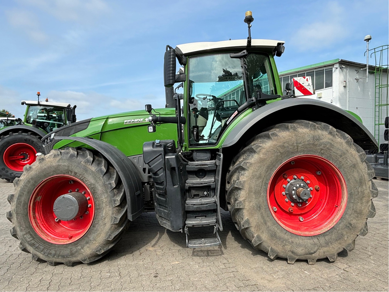Farm tractor Fendt 1050 Vario S4 ProfiPlus: picture 20